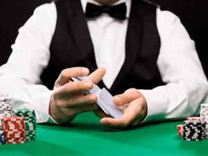 Croupier licht casino voor bijna een miljoen euro op
